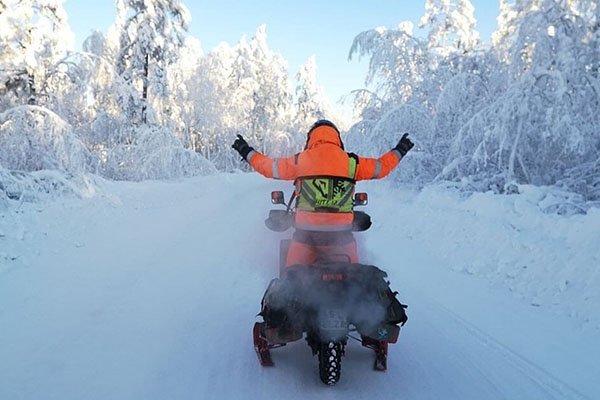 Motorcycle to coldest city on earth Yakutsk