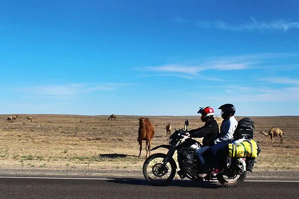 Uzbekistan motorcycle travel (3)