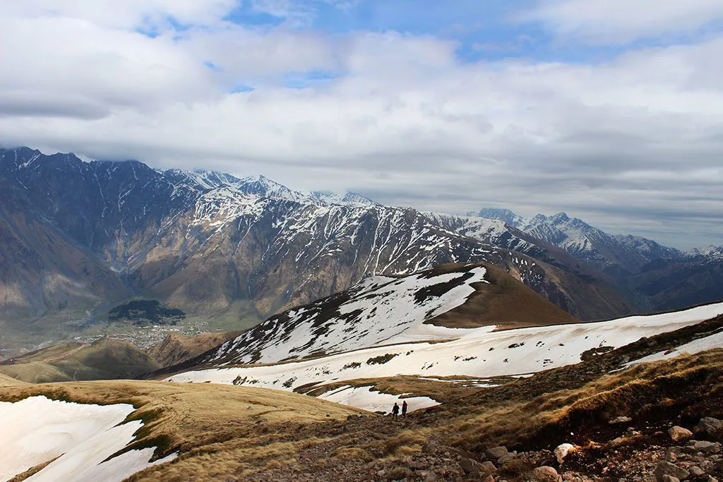 Hiking guide for Kazbegi