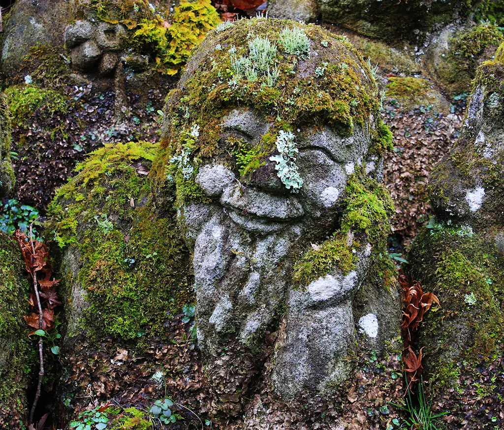 The Otagi Nenbutsu-Ji temple laughing buddha statue