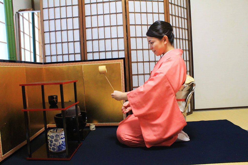 Things You May Wonder about the Ninja - Tea Ceremony Japan