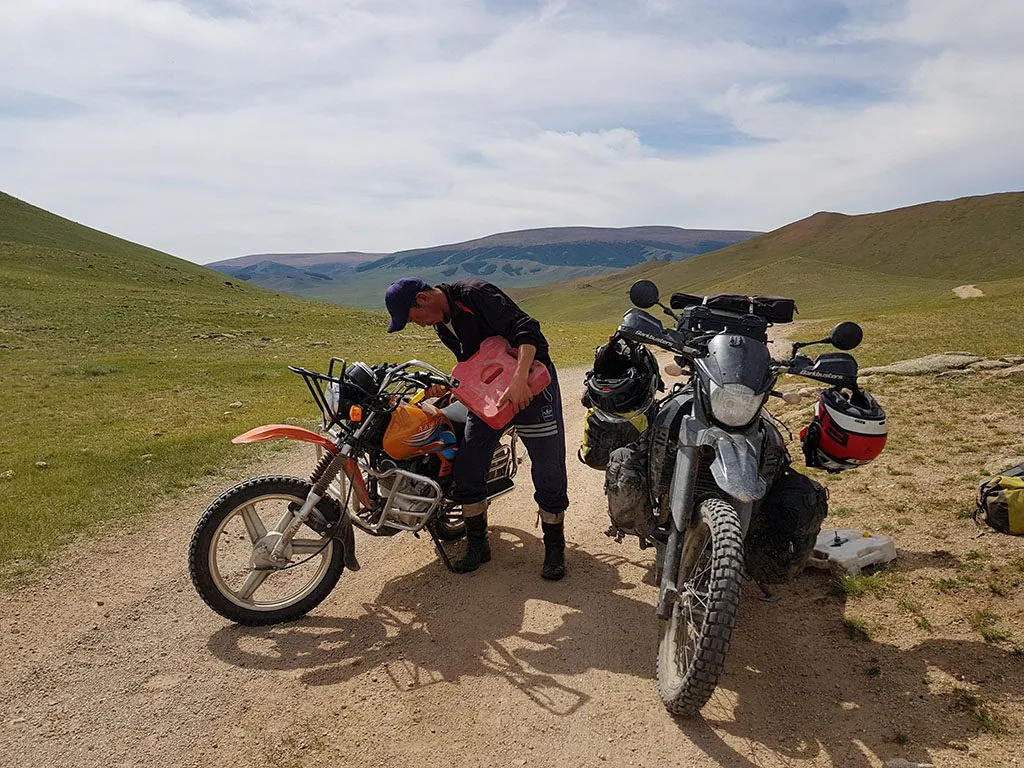 Running out of fuel in Mongolia