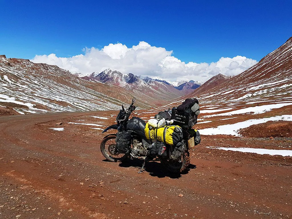 motorcycling in no-man's land in Tajikistan and Kyrgyzstan