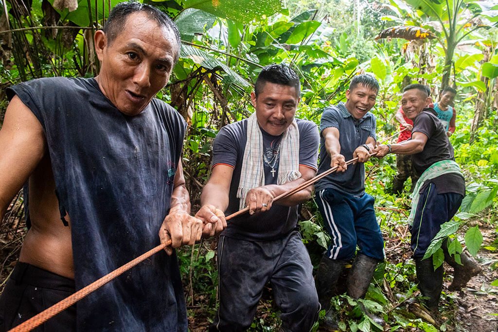 Ghava men in Darien Gap