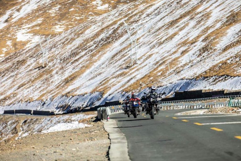Tibet Easy Rider Motorcycle Tour to Mount Everest (20)