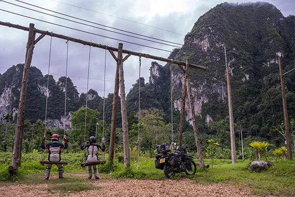 Motorcycle Travel Thailand - swinging life away