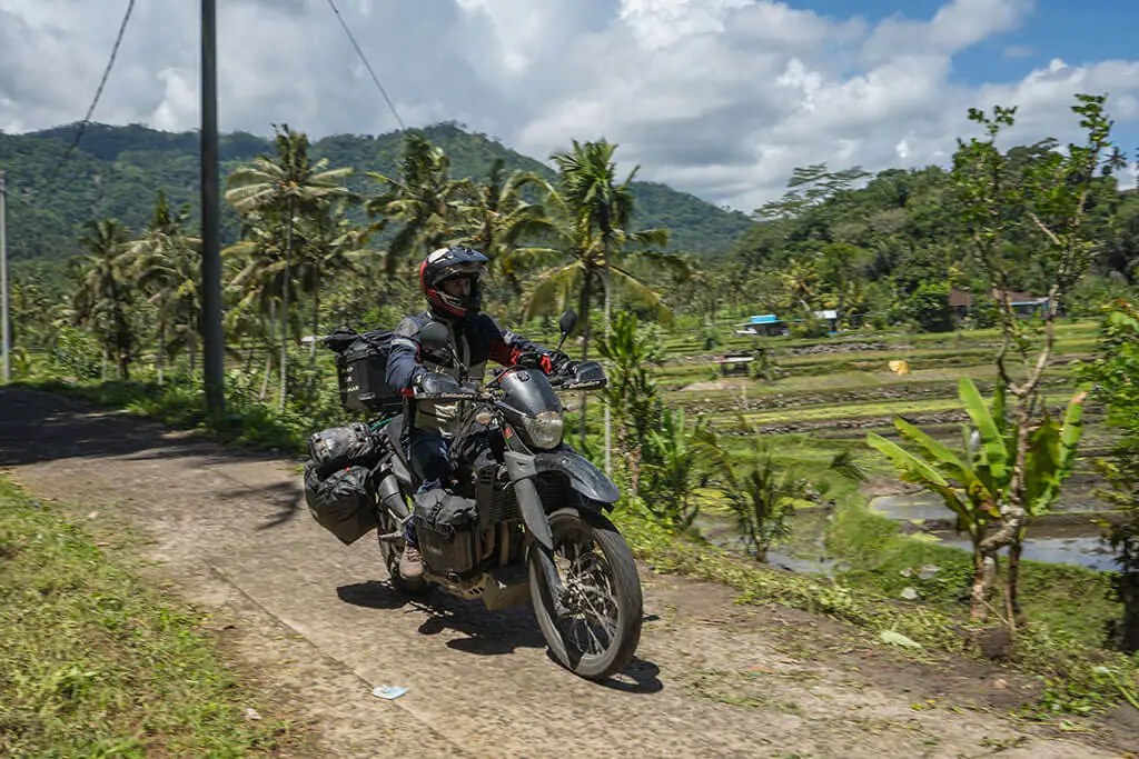 Motorcycle Travel Indonesia Guide