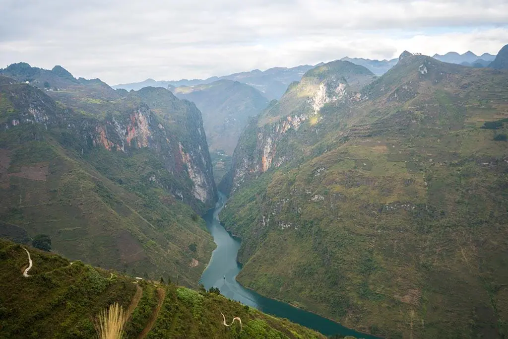 Motorcycle travel Vietnam Ha Giang Loop