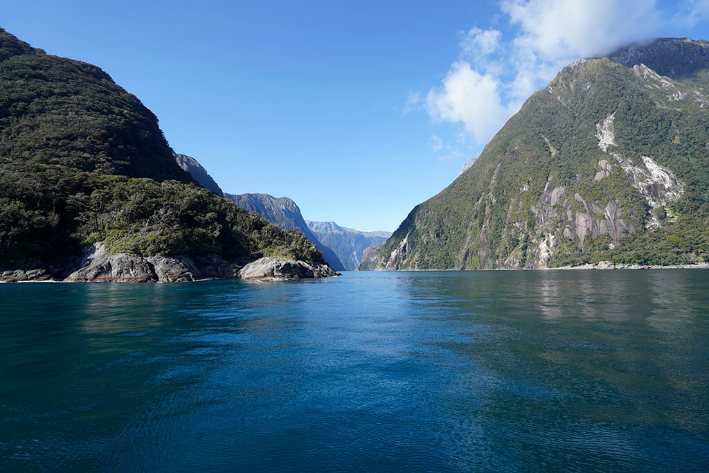 New Zealand Milford Sounds Motorcycle Trip