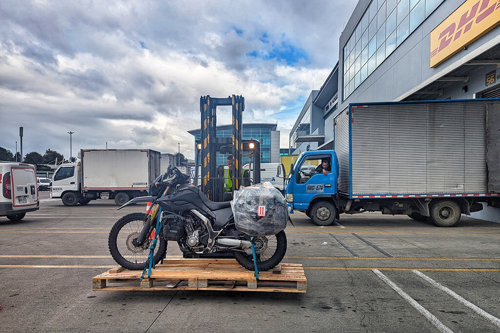 How to Ship a Motorcycle from Panama to Colombia (10)
