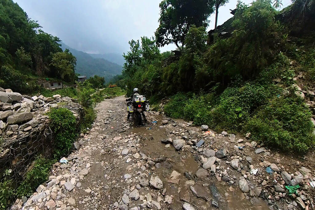 Motorcycle to Manang Nepal Guide