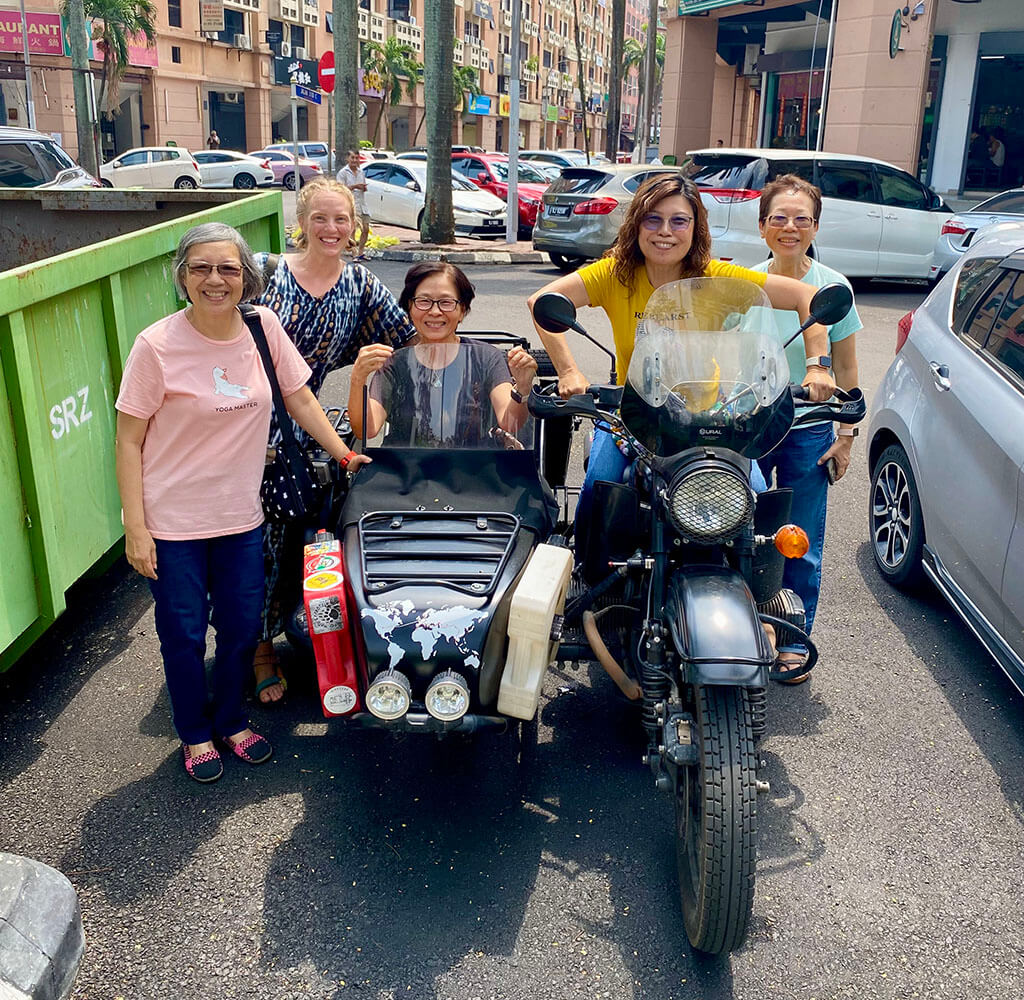 Austin and Ellie Sidebysidecar