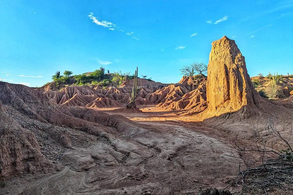 Motorcycle Travel Colombia Mad or Nomad