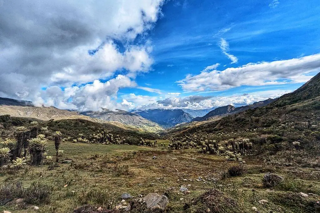 Motorcycle Travel Colombia Mad or Nomad