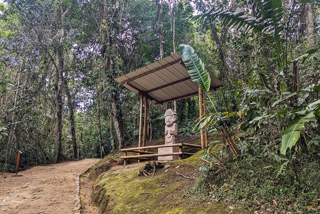 Travelling on a motorcycle in Colombia
