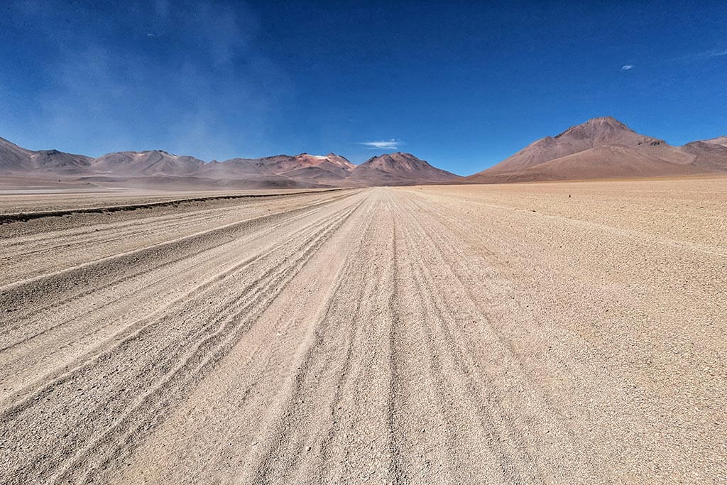 Ruta de las Lagunas Motorcycle Travel Bolivia
