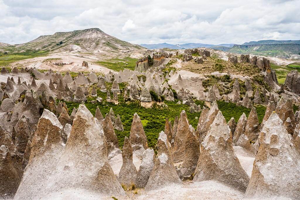 Peru Smurf Houses Pampachiri Stone Forest Guide