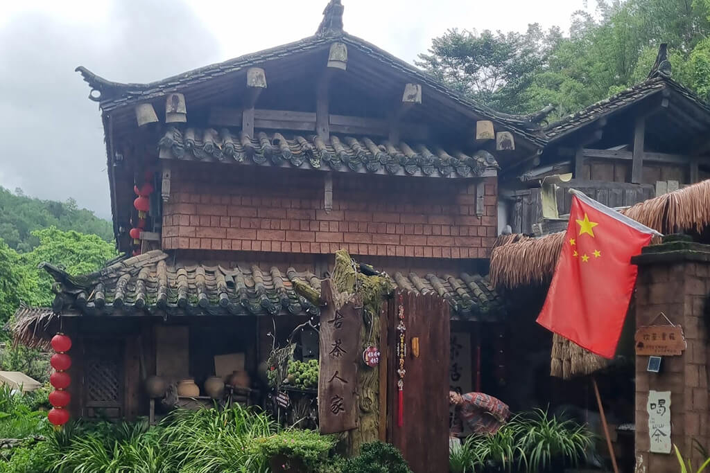How to Motorcycle Through China Unescorted (2)
